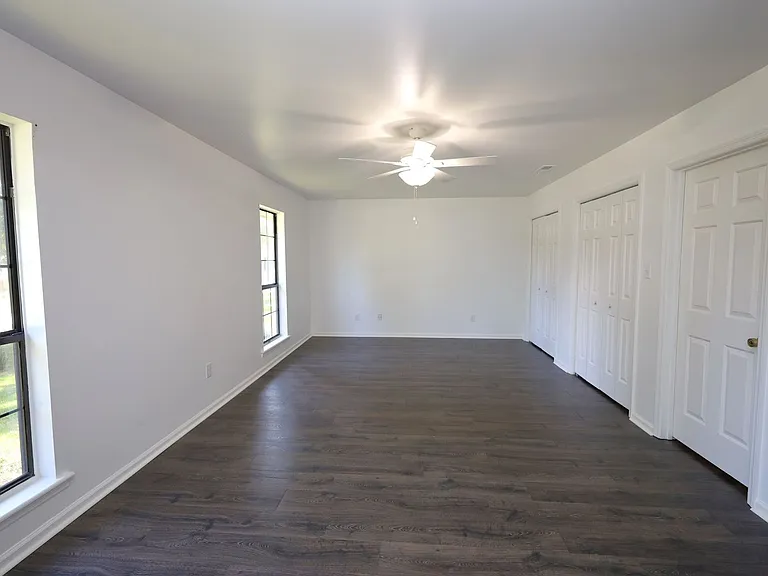 2208 Northwood Cir — Photo 7