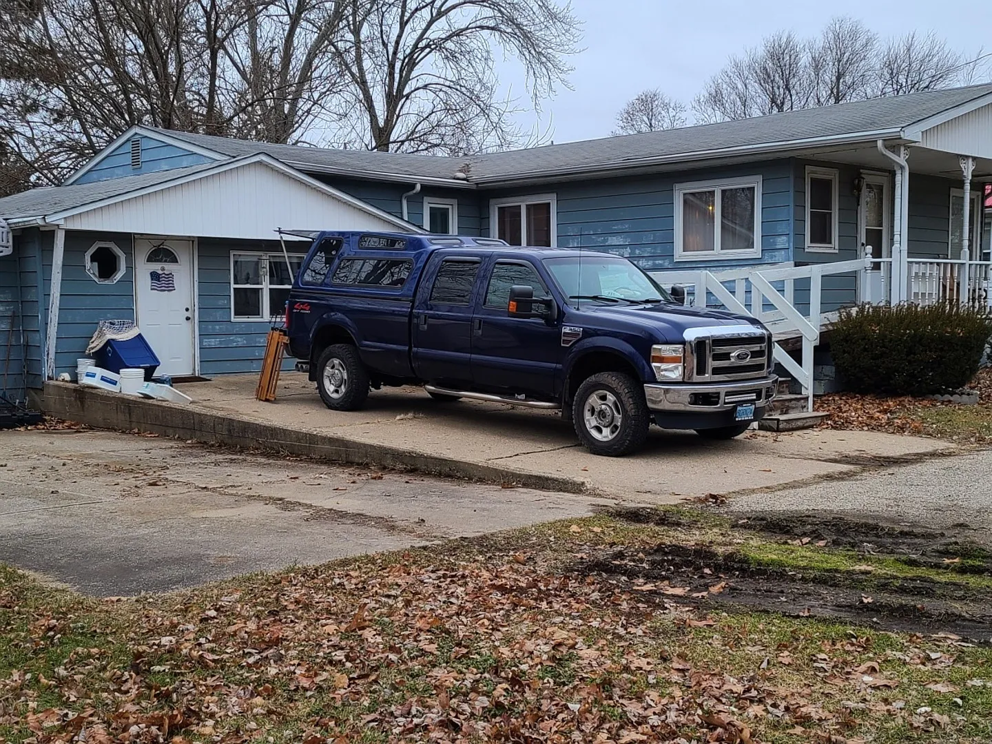 410 S High St photo 1