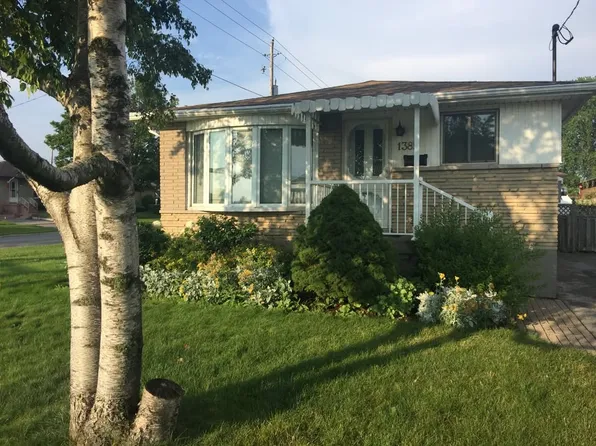 1385 Park Rd S, Oshawa, ON L1J 4K4