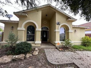518 Oleander St, Laredo, TX 78046