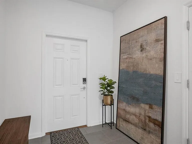 1820 Church Lake St — Photo 18
