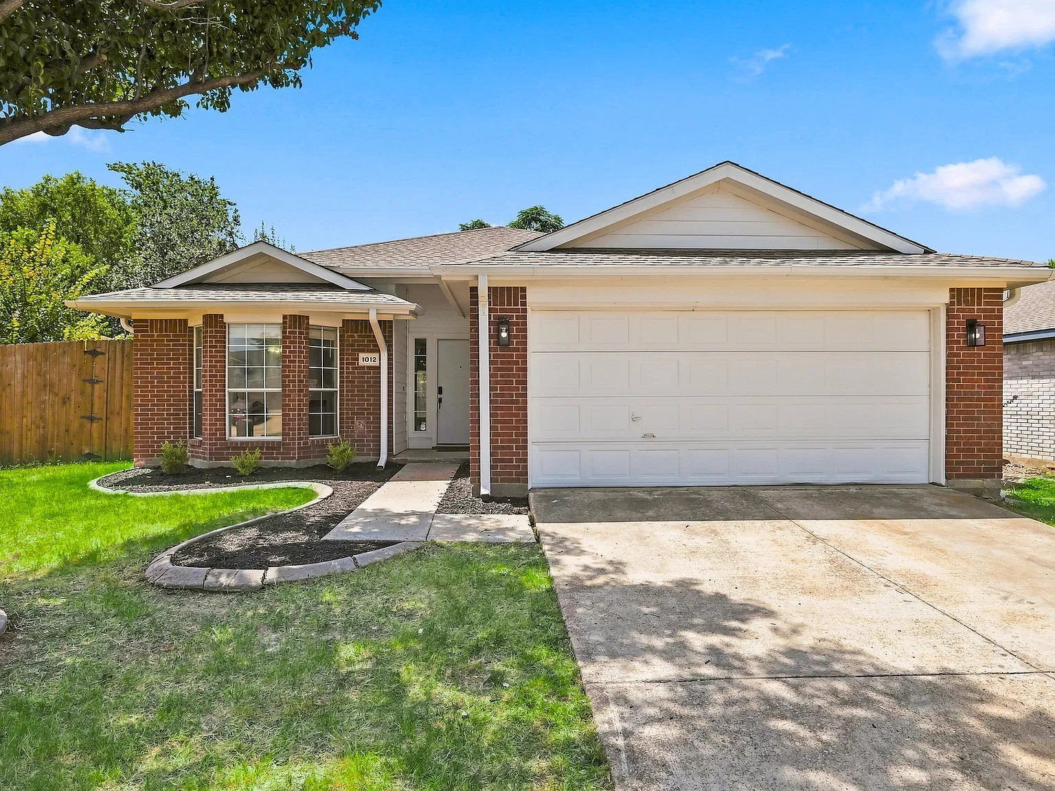1012 Waterview Drive - 1 — Photo 1