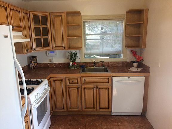 5th image of 177 Birch St
