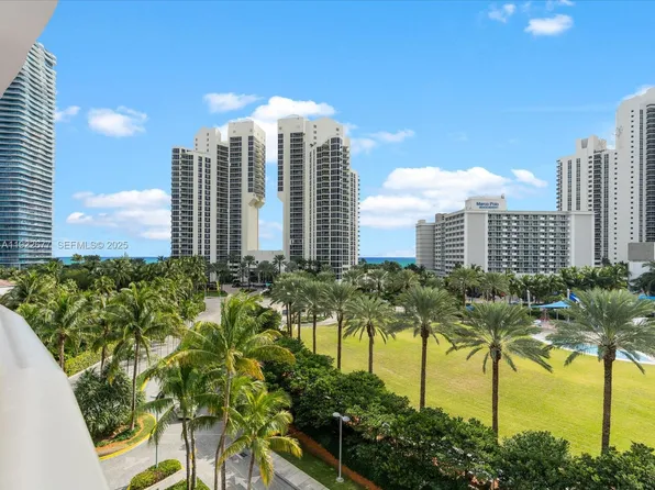 19370 Collins Ave, North Miami Beach, FL