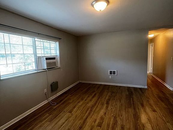 5th image of 1221 E 142nd Ave APT B