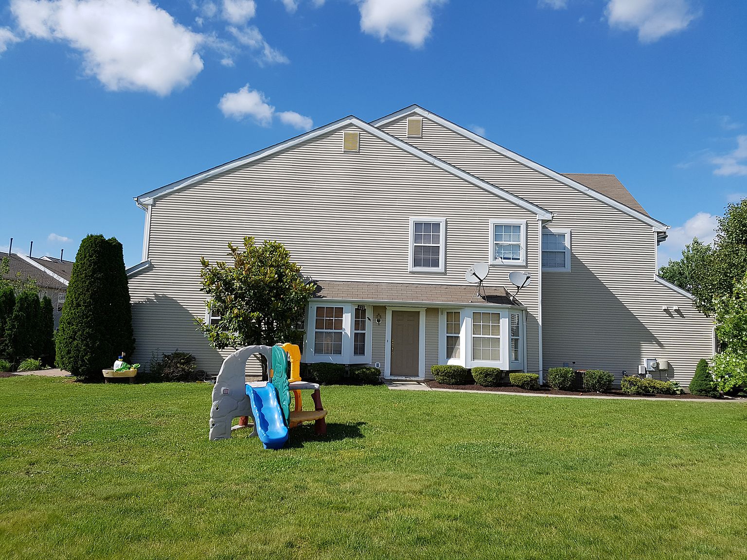 425 Mahogany Walk, Newtown, PA 18940 Zillow