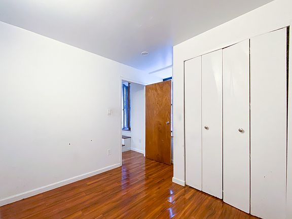 4th image of 417 E 12th St APT 1D