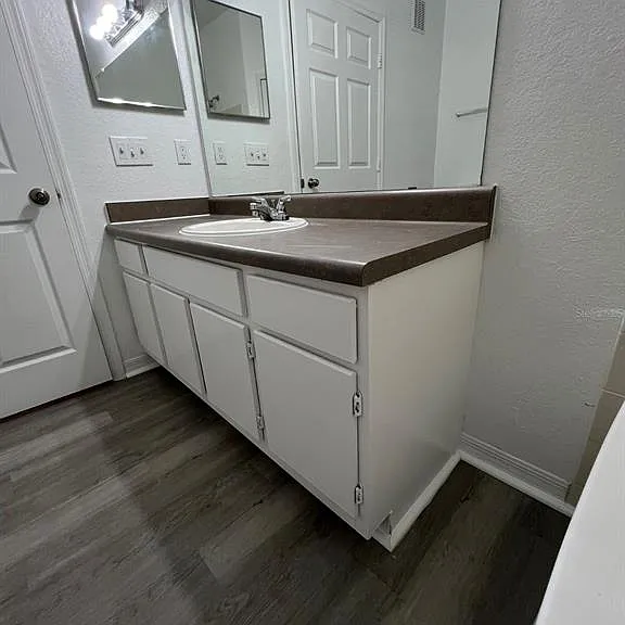 5963 Westgate Dr #1414 — Photo 5