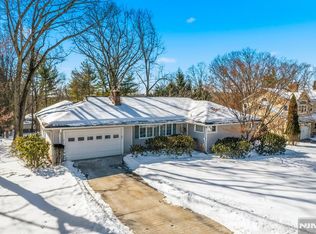 7 Maple Hill Dr, Woodcliff Lake, NJ 07677