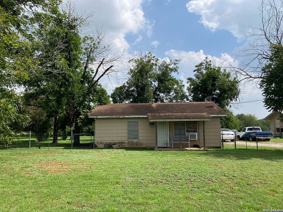 1st image of 273 County Road 743