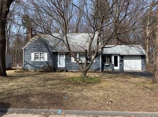 8 Rocket Run, Enfield, CT 06082