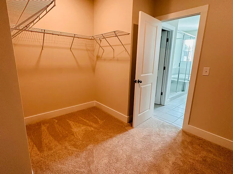 1247 Winterhaven Dr #1247 — Photo 18