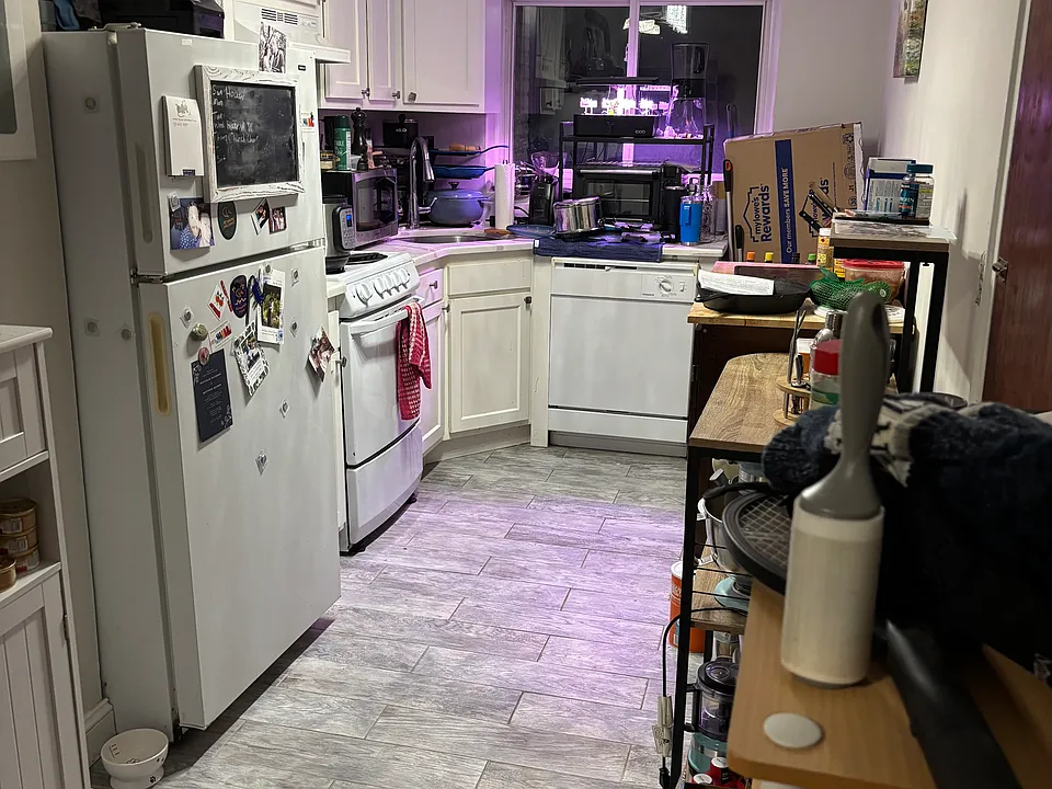 65 Chiswick Rd #3