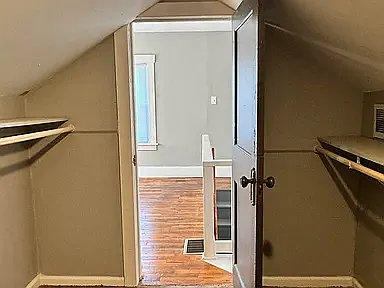 329 NW Waite St — Photo 21