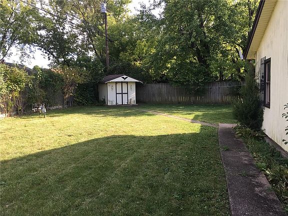 3rd image of 4190 Williamson Dr