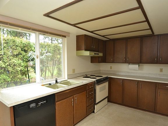 4th image of 2227 Sturgeon Dr