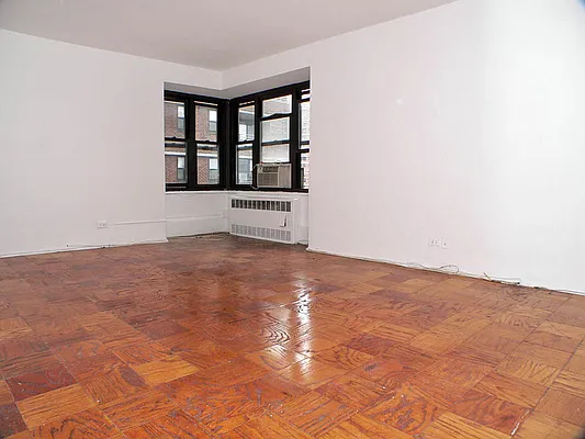 Rented by LoHo Realty | media 8
