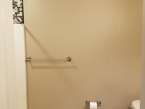5th image of 1240 Baxter Creek Way Unit B