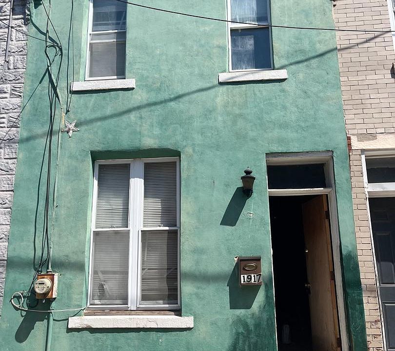 1st image of 1917 W Wilt St