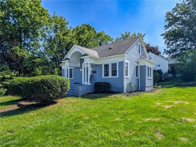 187 3rd St NE, Barberton, OH, 44203