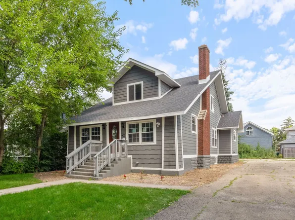 907 Glenwood Ave, Joliet, IL 60435