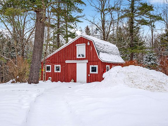 2nd image of 112 Leighton Road