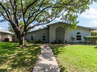 1840 Castille Dr, Carrollton, TX 75007