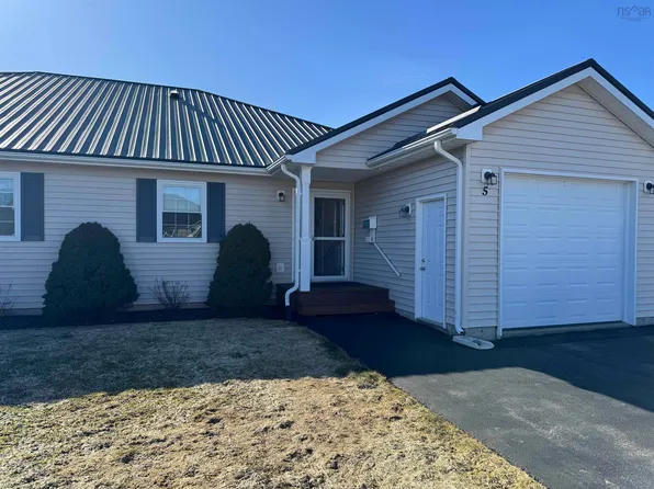 5 Chelsea Ct, Colchester, NS B2N 0A3