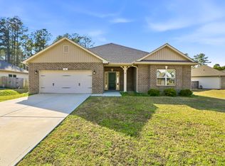 52 Woodwater Cir, Lillington, NC 27546