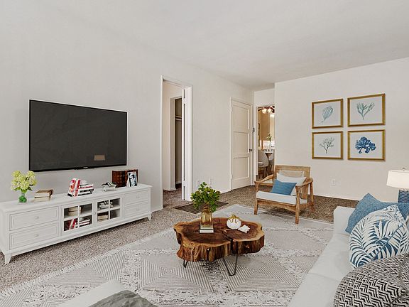 5th image of 1250 E San Antonio Dr #2-4