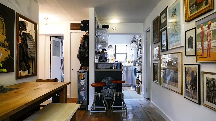 Rented by Red Star New York | media 11