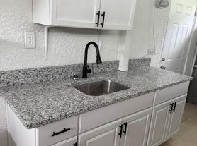 2126 Lyra Dr, Holiday, FL