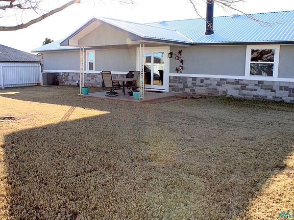 4th image of 7810 N Piedras Dr