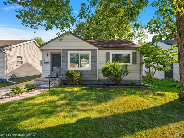 28967 Beechwood Ave, Garden City, MI 48135