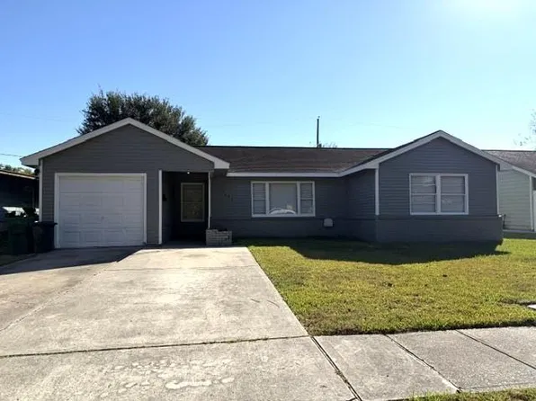 1603 Harding St, Pasadena, TX 77502