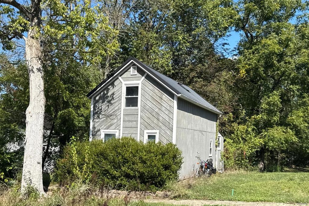 Real estate listing image