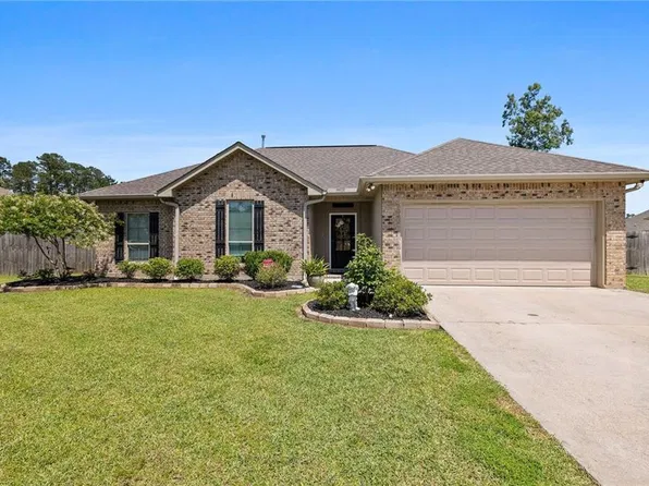365 Ozark Beauty Dr, Ponchatoula, LA 70454