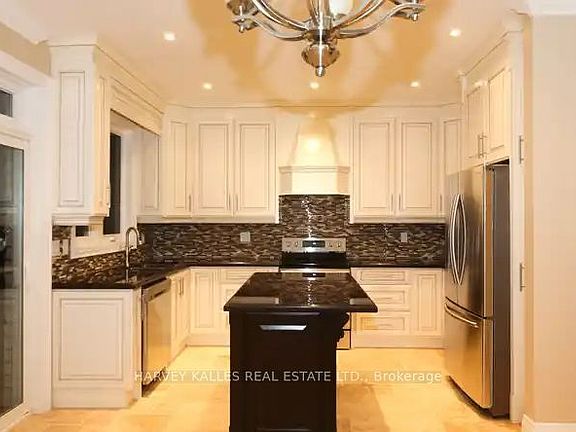 5th image of 489 Lauder Ave