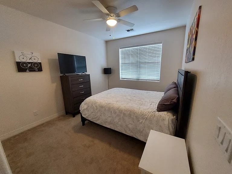 2868 W Presidio Dr — Photo 12