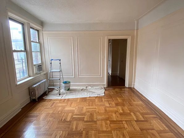 10-56 Neilson St #2B