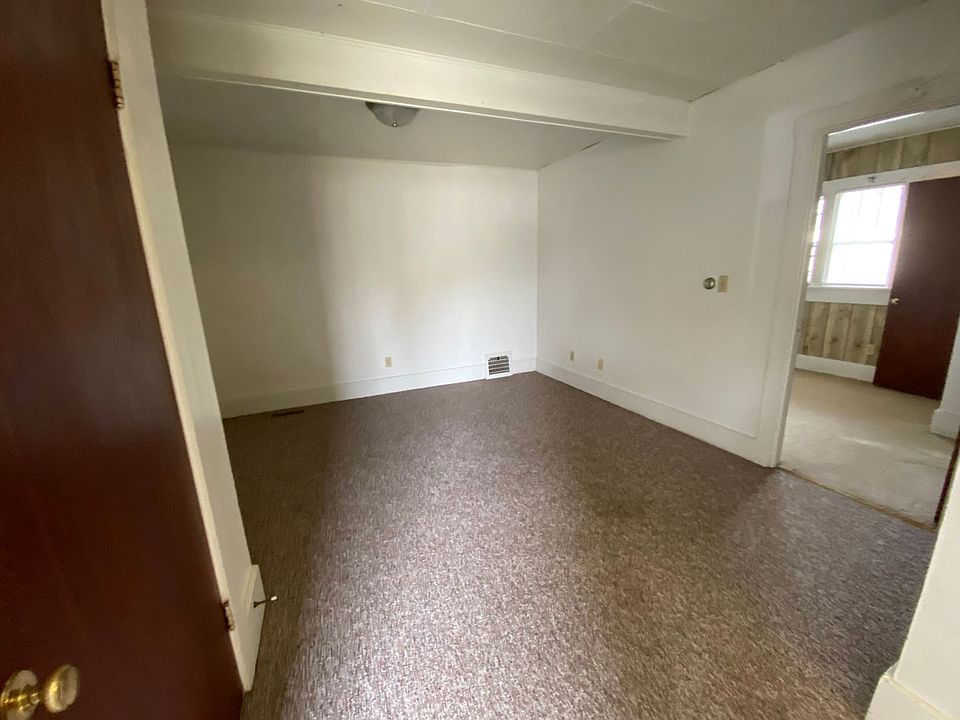 492 492 N 2nd St Fort Dodge IA Zillow