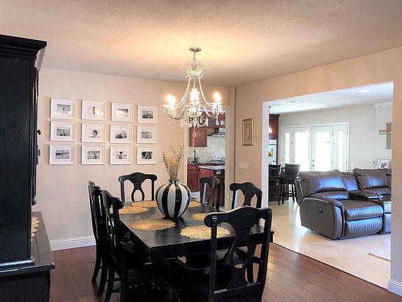 5th image of 5 Ararat Ct