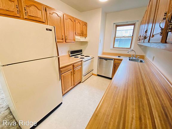 4th image of 500 Mulberry St APT 4
