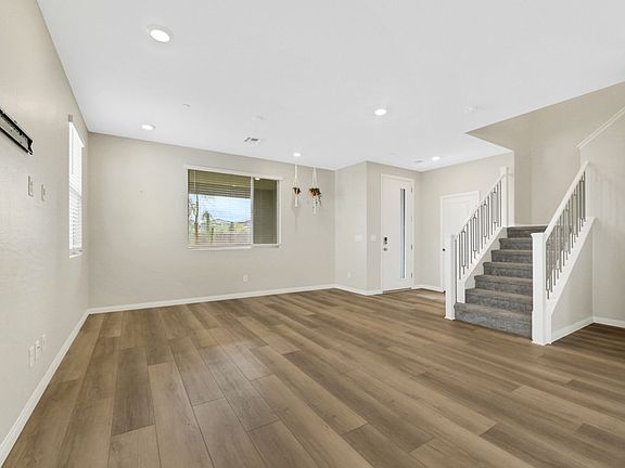 4th image of 11525 Cedar Shore Ave