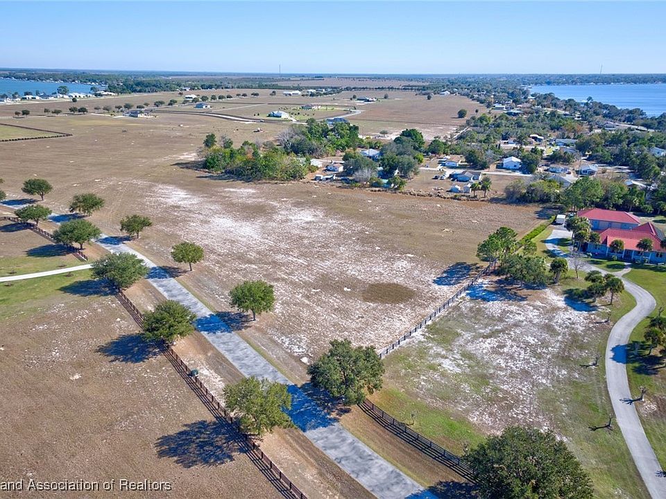 1st image of 210 Sea Biscuit Ln