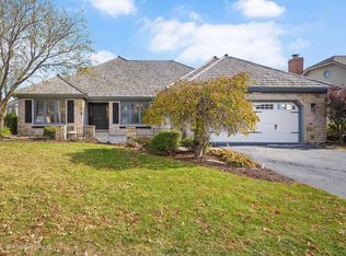 2316 Gleneagles Dr, Naperville, IL