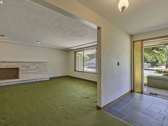 2nd image of 3721 SE Pine St