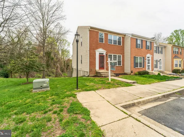 2322 Wood Bark Ln, Suitland, MD 20746