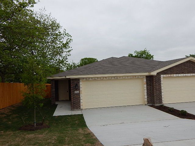 1st image of 906 McClure Ln #A