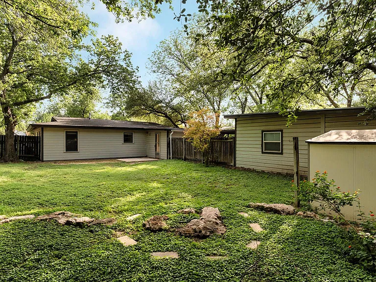 206 E Skyview Rd — Photo 29